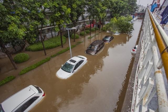 京津冀雨下的汽车SPA水疗——泡妞车成泡水车